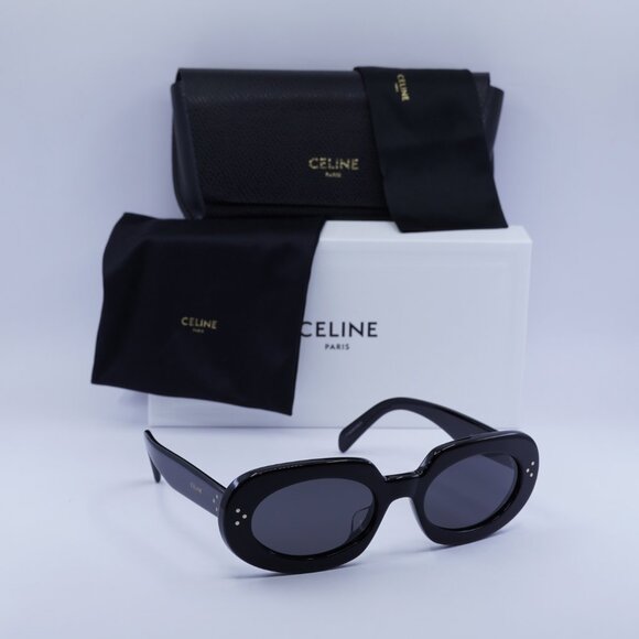 ?️ New Celine CL40276U 01A Sunglasses - Shiny Black Frame, Smoke Lenses